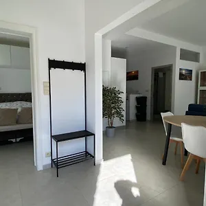 Appartement Superbe Lumineux ,super Bien équipé Avec Wifi-netflix Gratuit