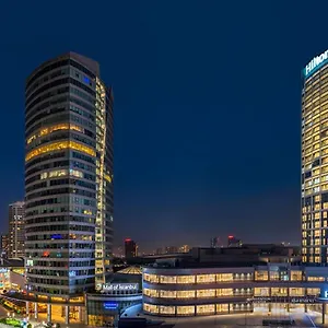 5* Otel Hilton Mall Of
