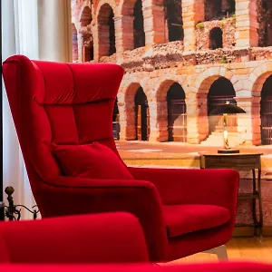 Palazzo Ristori Italia